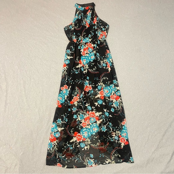 As U Wish Dresses & Skirts - As U Wish Floral Maxi Dress Sleeveless Halter Size Medium